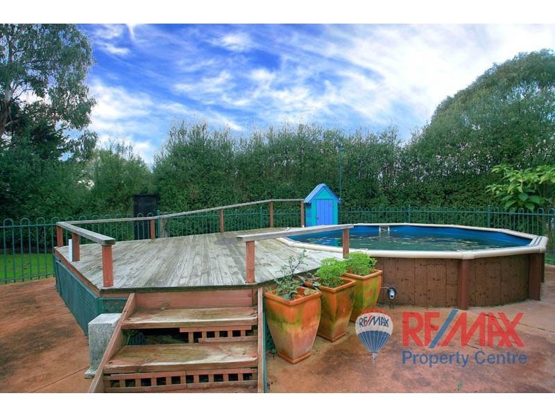 38 Mayfield Road, Cranbourne East VIC 3977