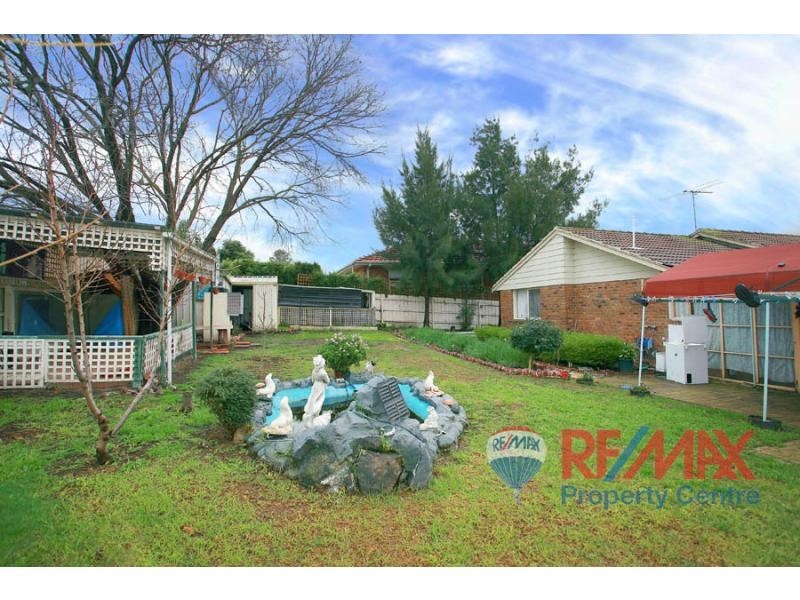 11 Eyebright Square, Hallam VIC 3803