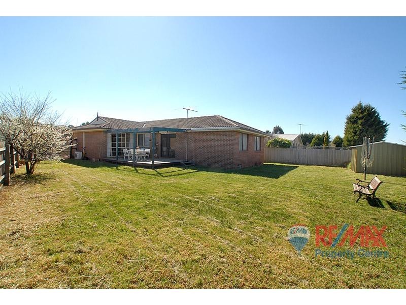 9 Bryson Court, Endeavour Hills VIC 3802