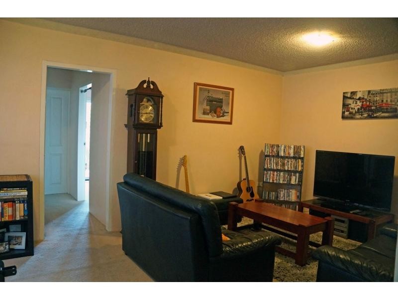 2/37 Meadow Crescent, Meadowbank NSW 2114