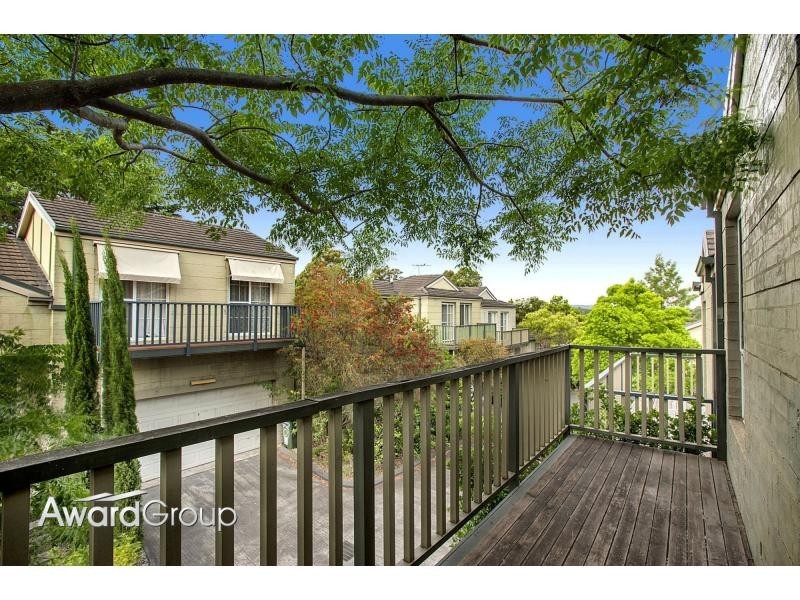 8/16 Wyldwood Crescent, Baulkham Hills NSW 2153