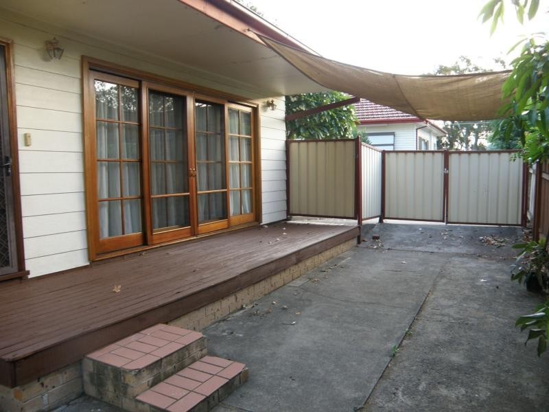 23a Wharf Road, Melrose Park NSW 2114