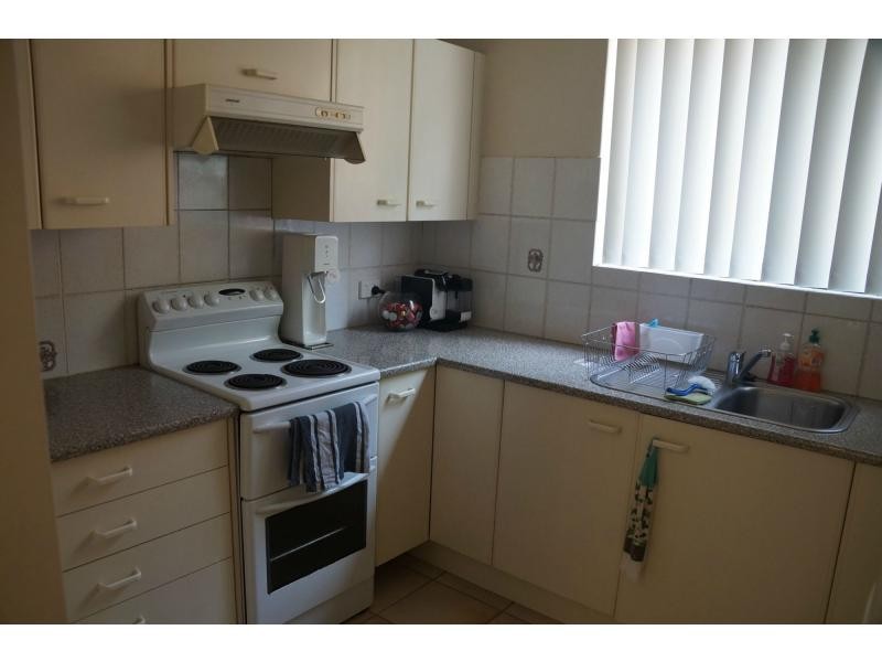 4/6 Bank Street, Meadowbank NSW 2114