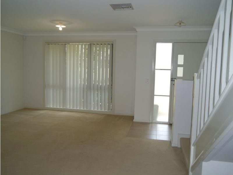 128 Stanhope Parkway, Stanhope Gardens NSW 2768