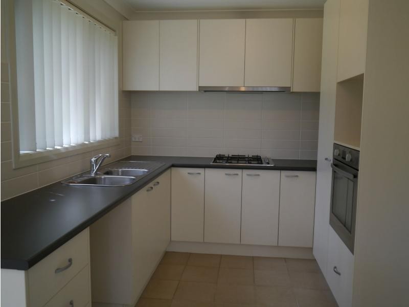 128 Stanhope Parkway, Stanhope Gardens NSW 2768