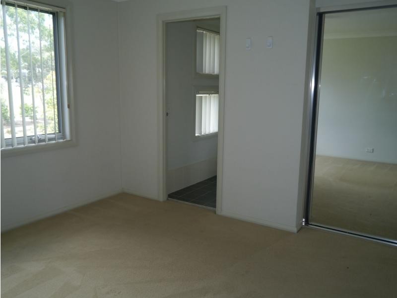 128 Stanhope Parkway, Stanhope Gardens NSW 2768