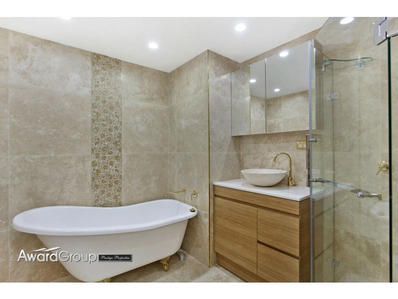 23/7 Bay Drive, Meadowbank NSW 2114