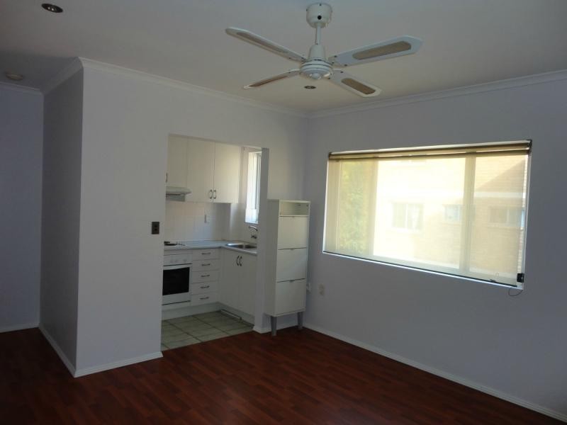 10/14 Meadow Crescent, Meadowbank NSW 2114