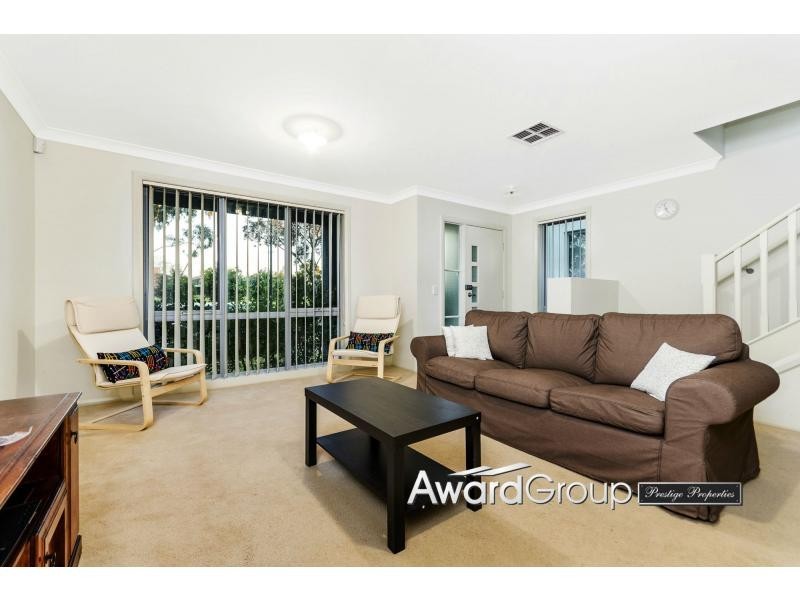128 Stanhope (quiet Vehicle Access Via Rear Lane) Parkway, Stanhope Gardens NSW 2768