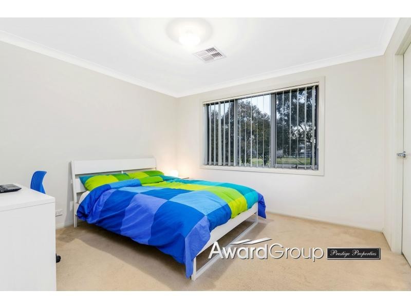 128 Stanhope (quiet Vehicle Access Via Rear Lane) Parkway, Stanhope Gardens NSW 2768