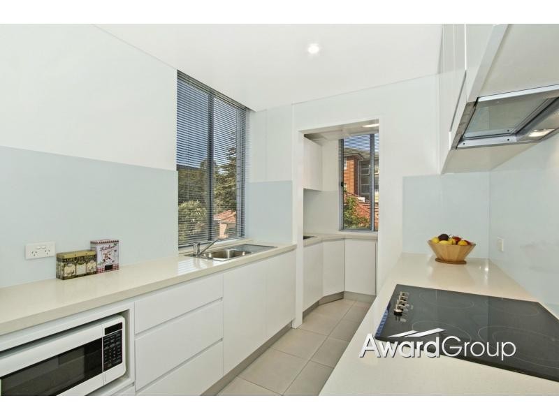 11/13-14 Bank Street, Meadowbank NSW 2114
