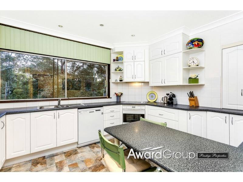 6 Kinson Crescent, Denistone NSW 2114