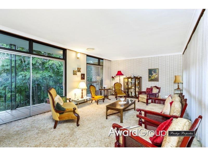 6 Kinson Crescent, Denistone NSW 2114