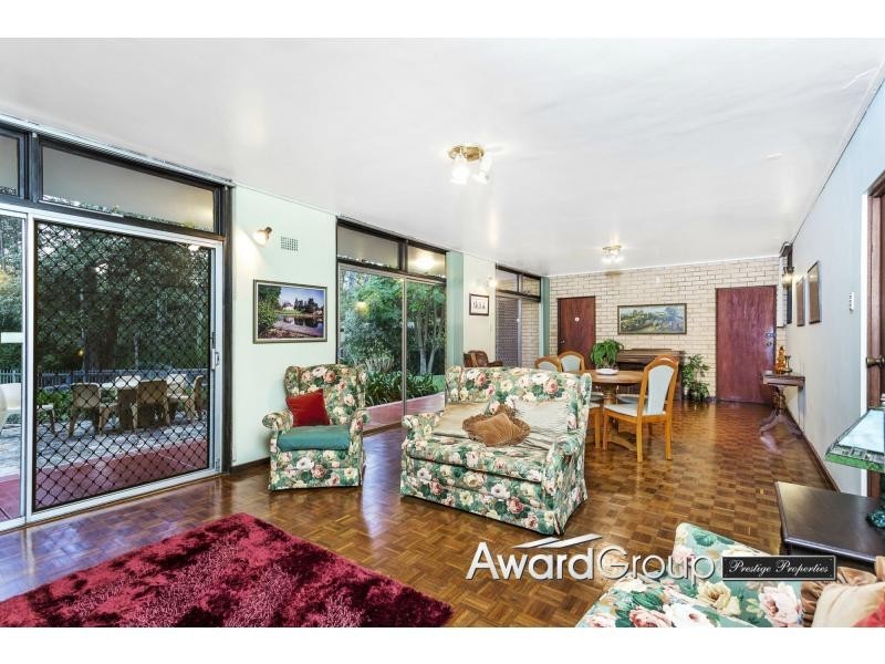 6 Kinson Crescent, Denistone NSW 2114