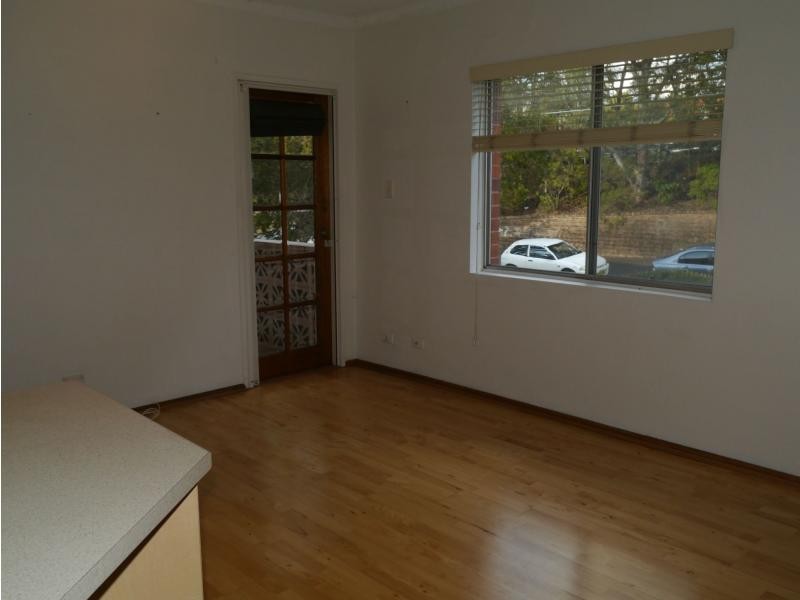 Unit 5/18-19 Bank Street, Meadowbank NSW 2114