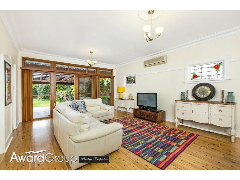 39 Anzac Avenue, Denistone NSW 2114