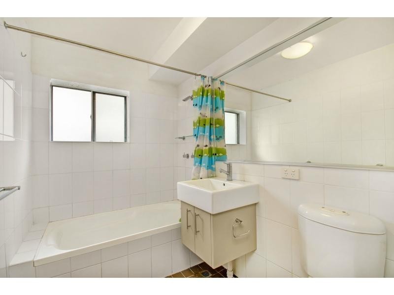 2/257 Blaxland (NOT Overlooking Blaxland Rd) Road, Ryde NSW 2112