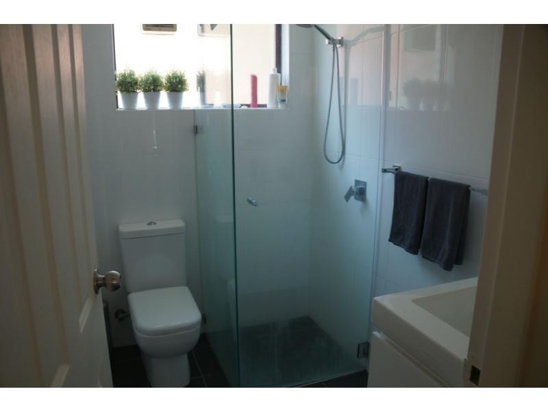 4/6 Bank Street, Meadowbank NSW 2114