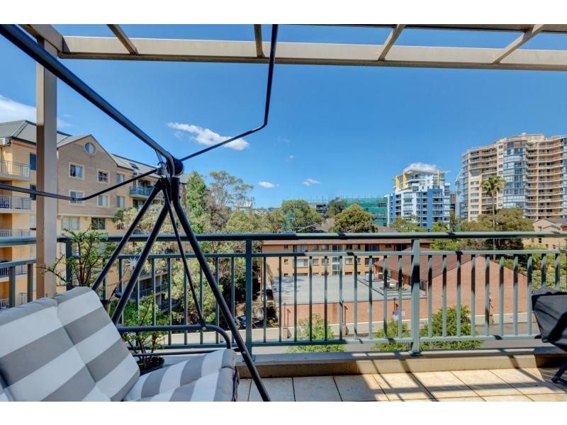 54/18 Sorrell Street, Parramatta NSW 2150