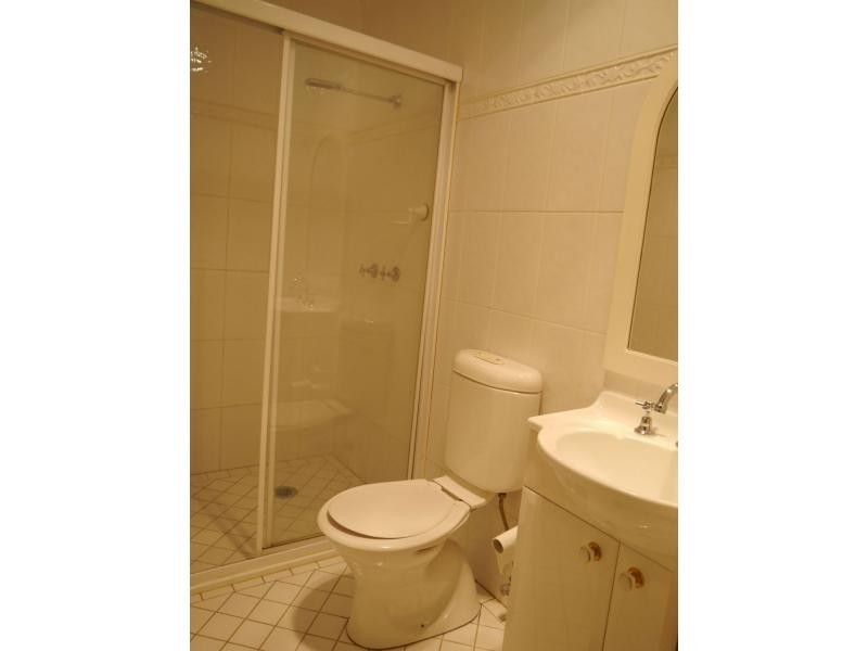 Villa 2/35 Grand Avenue, West Ryde NSW 2114