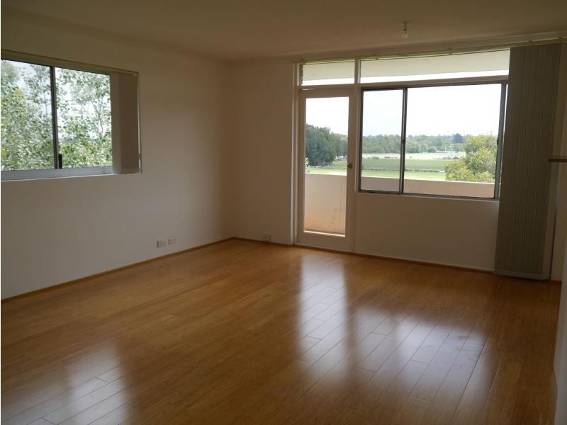 Unit 30/12 Meadow Crescent, Meadowbank NSW 2114