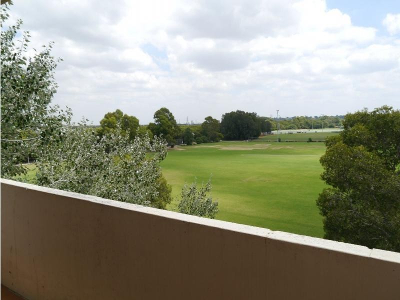 Unit 30/12 Meadow Crescent, Meadowbank NSW 2114