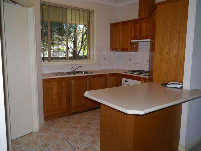 Villa 2/27 Huxley Street, West Ryde NSW 2114