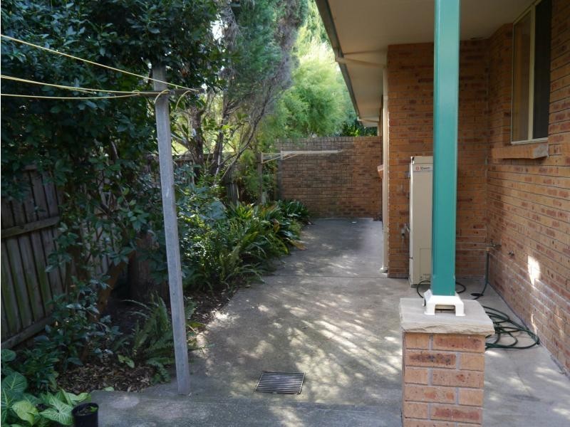 Villa 2/27 Huxley Street, West Ryde NSW 2114