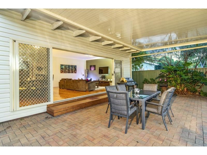 13 Roslyn Avenue, Northmead NSW 2152