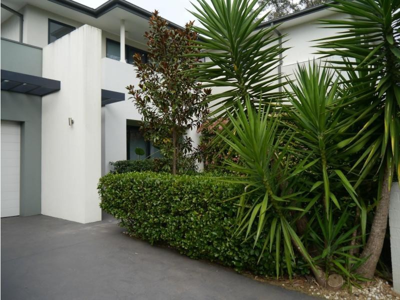 13 Baronia Circuit, Castle Hill NSW 2154