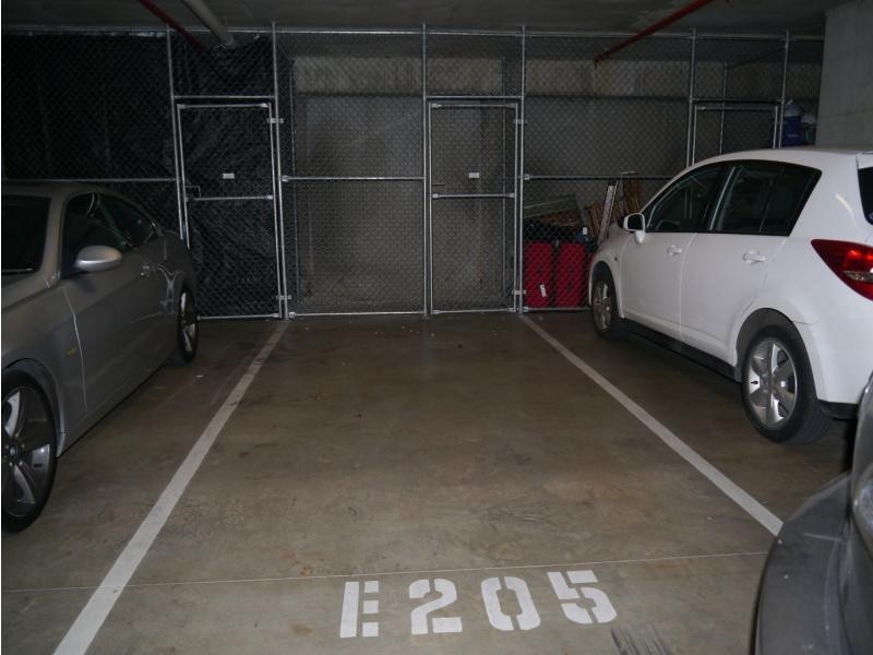 7 Lardelli , Putney Hill, Ryde NSW 2112