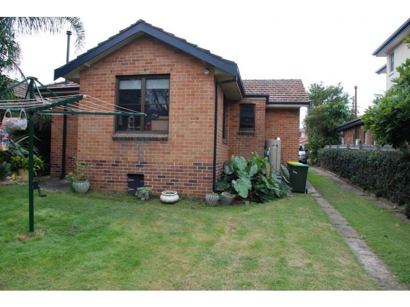 17 Cobham Avenue, Melrose Park, West Ryde NSW 2114