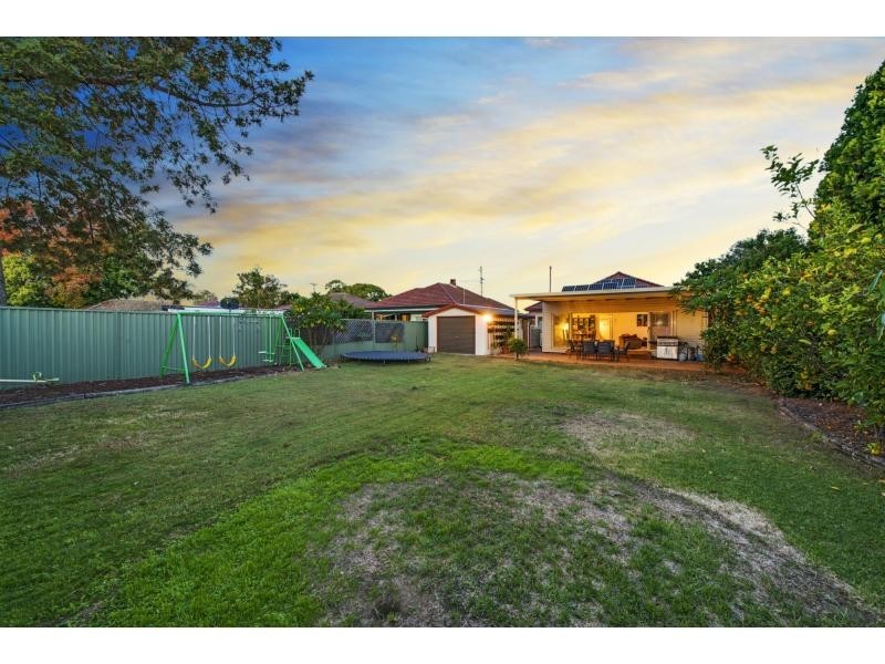 13. Roslyn Avenue, Northmead NSW 2152