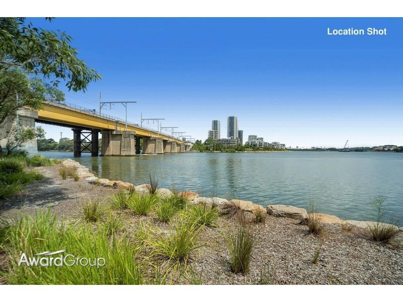 Unit 2/15 Bank Street, Meadowbank NSW 2114