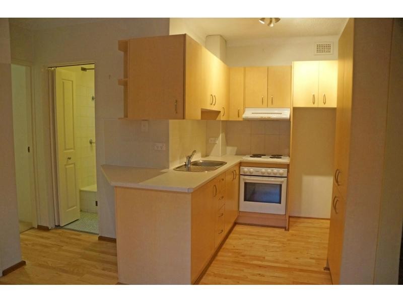 Unit 5/18 Bank Street, Meadowbank NSW 2114