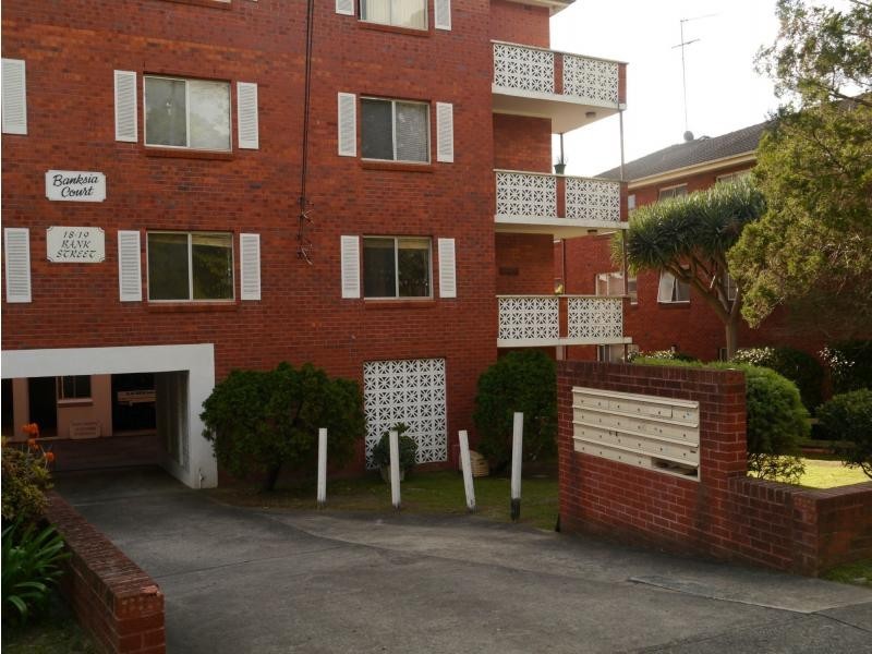 Unit 5/18 Bank Street, Meadowbank NSW 2114