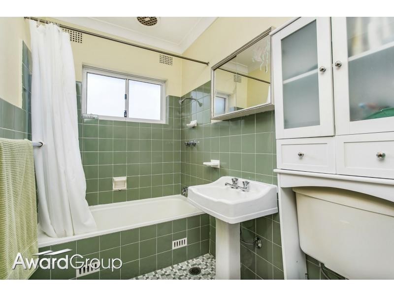 14/8 Bank Street, Meadowbank NSW 2114