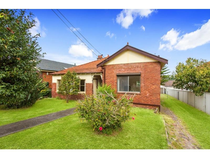 90 Bowden Street, Ryde NSW 2112
