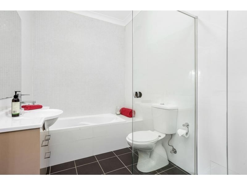 8/17-19 Fitzgerald Road, Ermington NSW 2115