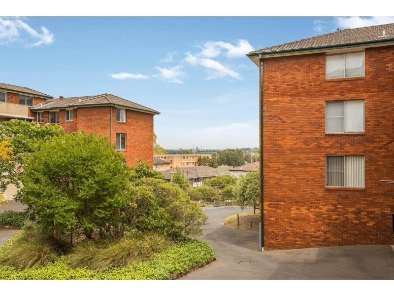 30/21-27a Meadow Crescent, Meadowbank NSW 2114