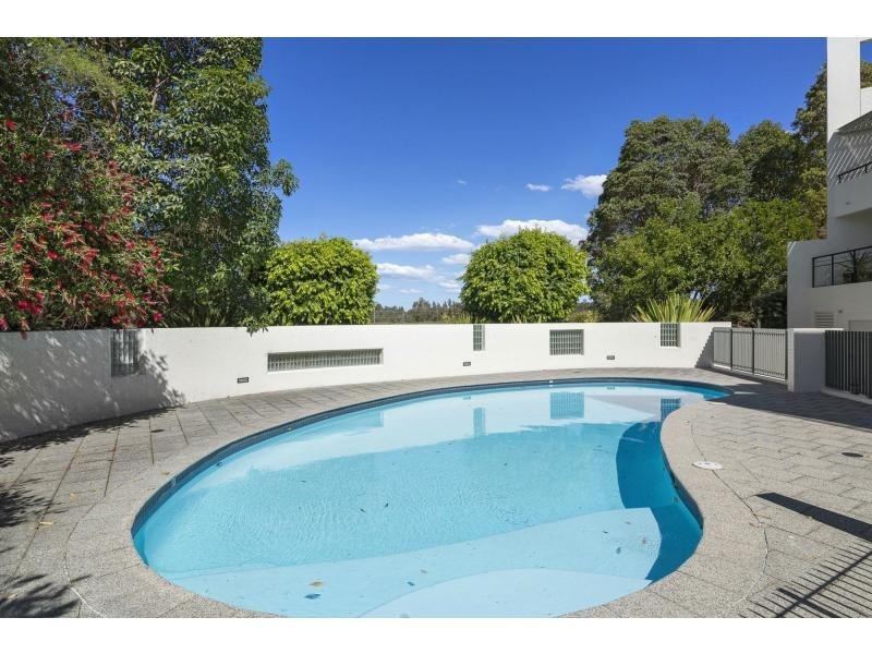 4/9 Blaxland Avenue, Newington NSW 2127