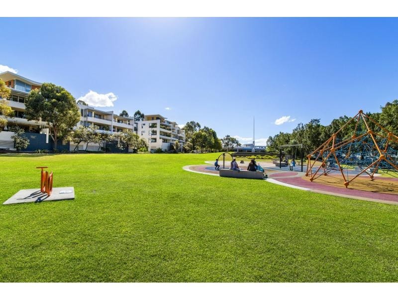 4/9 Blaxland Avenue, Newington NSW 2127