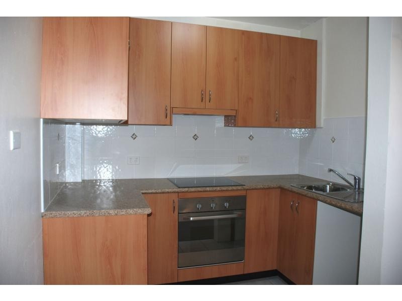 Unit 1/4 Bank Street, Meadowbank NSW 2114