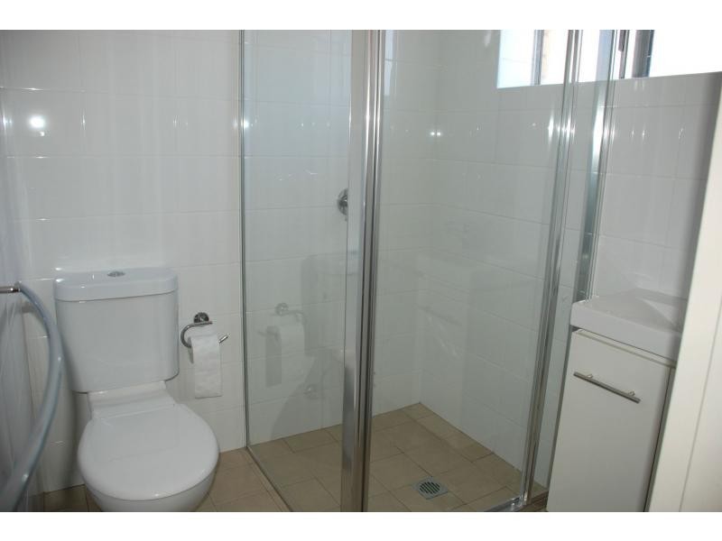 Unit 1/4 Bank Street, Meadowbank NSW 2114