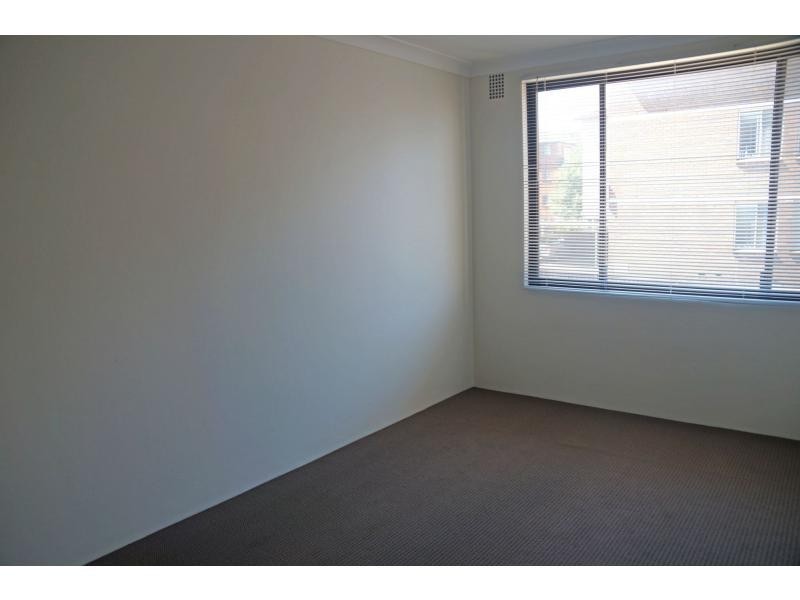 7/6A Bank Street, Meadowbank NSW 2114