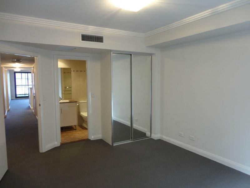 62/141 Bowden Street, Meadowbank NSW 2114