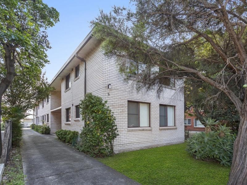 Unit 4/6 Bank Street, Meadowbank NSW 2114