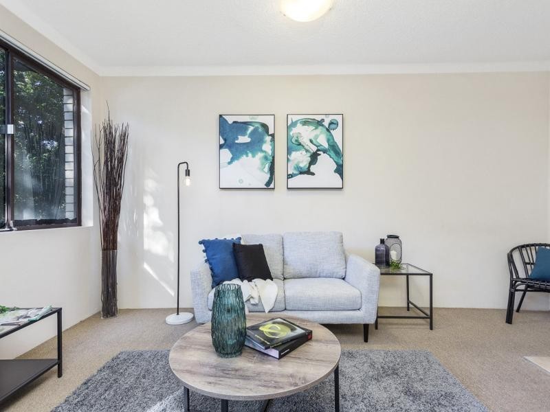Unit 4/6 Bank Street, Meadowbank NSW 2114