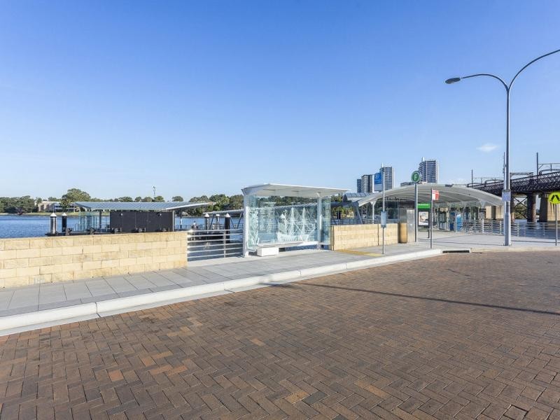 Unit 4/6 Bank Street, Meadowbank NSW 2114