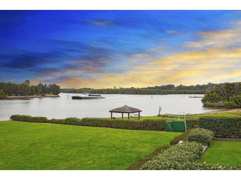 102 Lancaster Avenue, Melrose Park NSW 2114